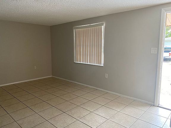 5th image of 9101 Gray Fox Ln