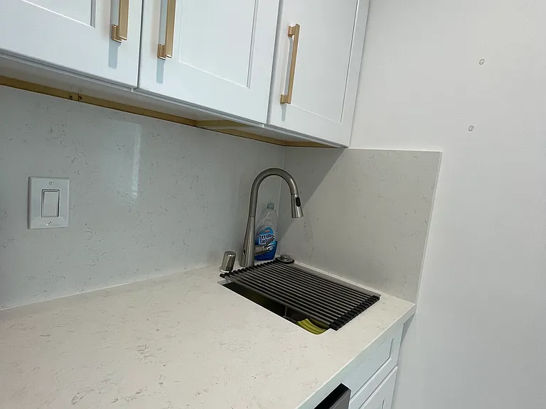 1521 W Cerritos Ave #C — Photo 14