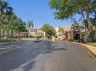 2814 N 46th Ave APT H376, Hollywood, FL 33021