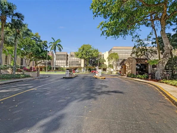 2814 N 46th Ave APT H376, Hollywood, FL 33021