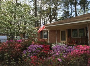 616 Norcova Dr, Chesapeake, VA 23320