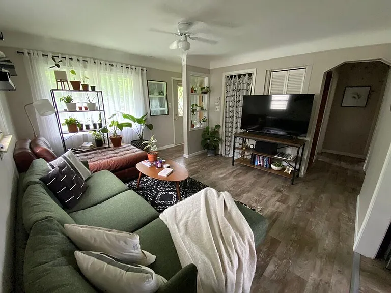 2212 Bonner St — Photo 9