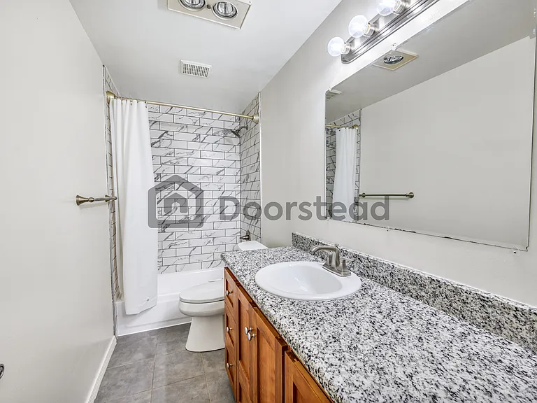 612 Prospect St #1 — Photo 14