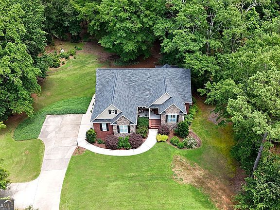 3rd image of 172 Sam Solomon Rd