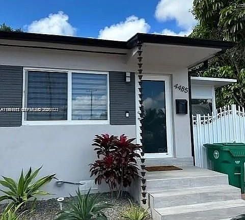 3rd image of 4485 SW 7th St