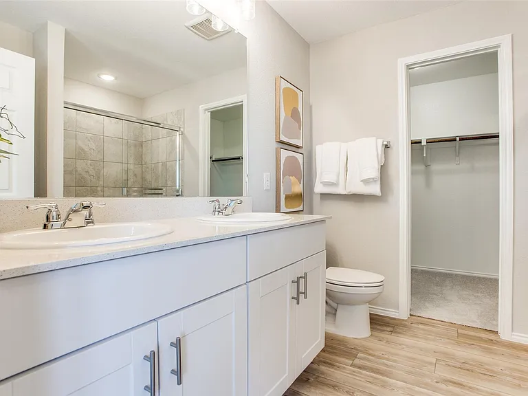 818 Table Rock St — Photo 8