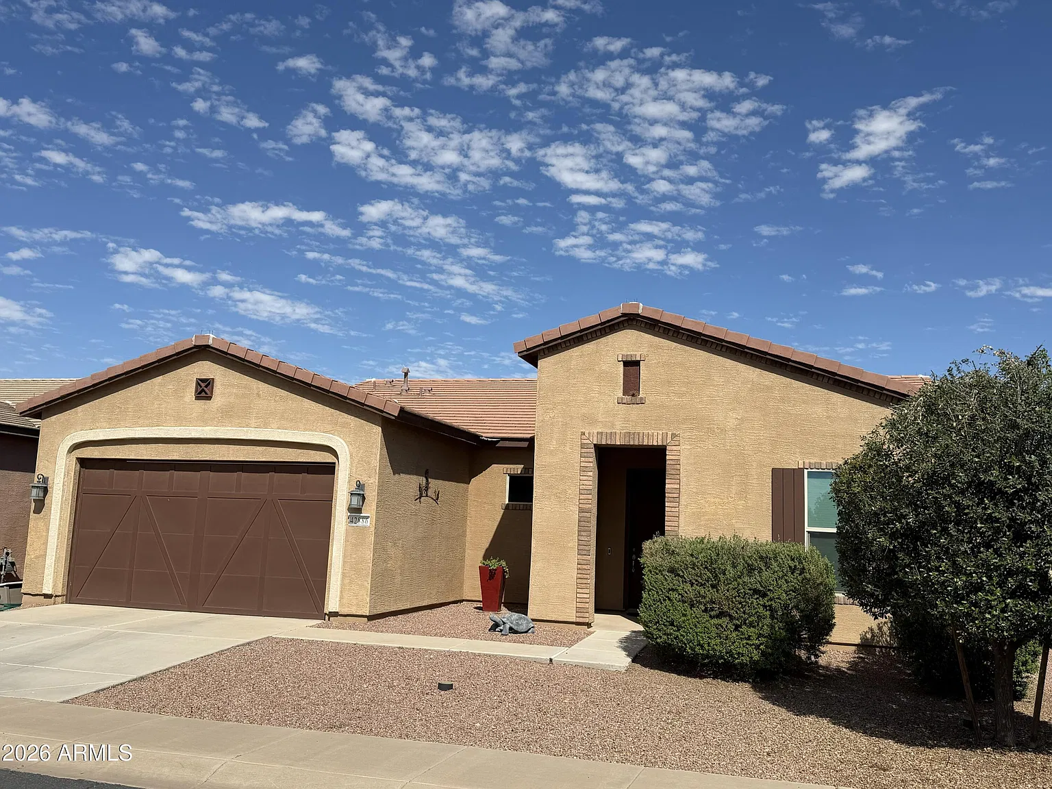 2 bed, 2.0 bath, 1700 sqft, $2,200 — Photo 3