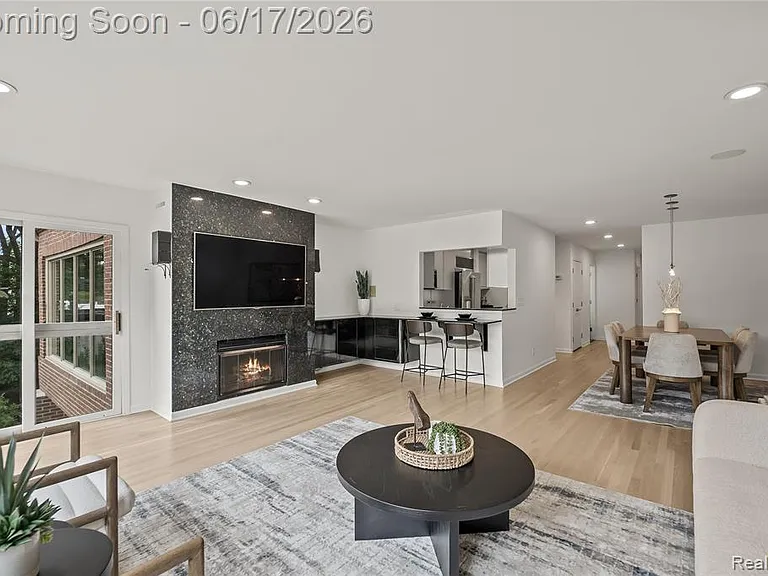 511 Brookside Ave — Photo 6