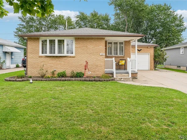 115 Madaline Ln, Depew, NY 14043