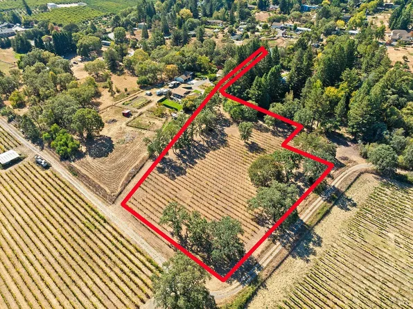9700 Mill Station Road, Sebastopol, CA 95472