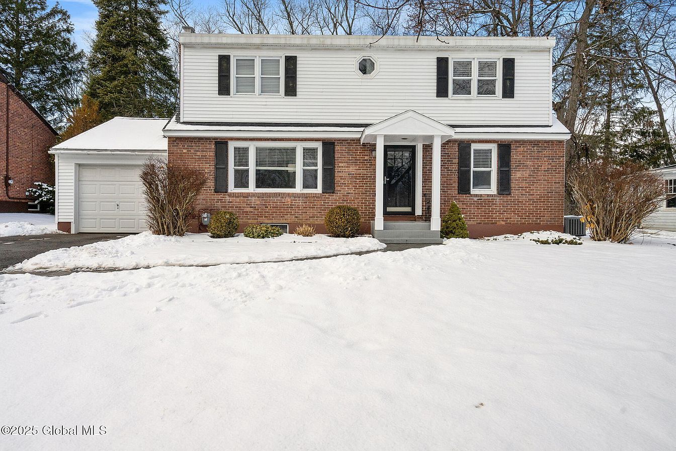 1st image of 1529 Barclay Place