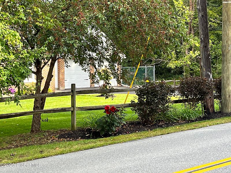 2nd image of 4 Larkin Drive