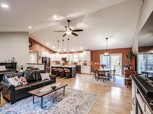 43 Mountain View Road, Gray, ME 04039