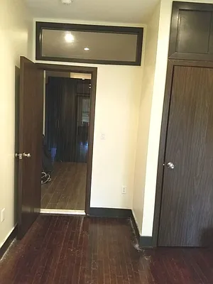 Rented by United Realty Equities | media 4