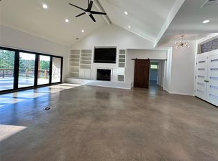 137 Mulberry Ln, Bastrop, TX 78602