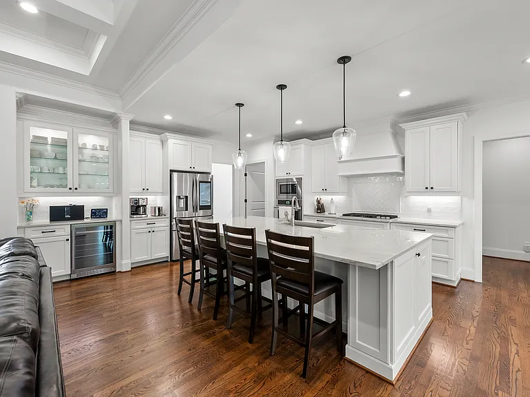 124 Chestnut Pond Ln — Photo 14