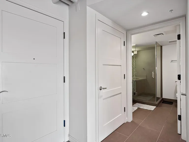 535 W Thomas Rd #212 — Photo 8