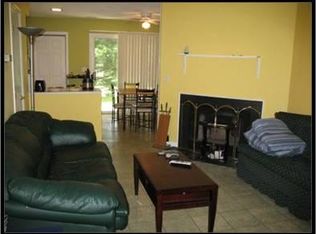 112 Chaucer Ct, Carrboro, NC 27510