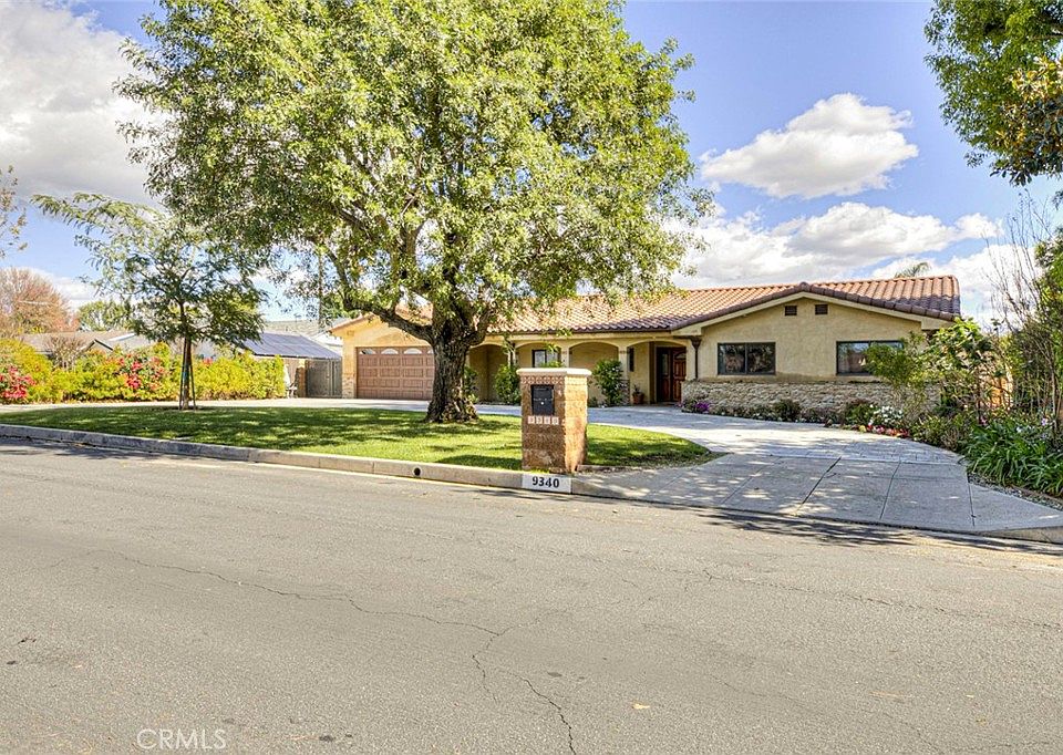 1st image of 9340 Bianca Ave