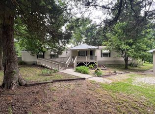 509 E South St, Yates Center, KS 66783