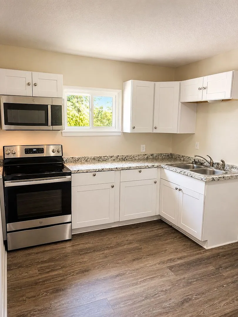 1 bed, 1.0 bath, $1,095 — Photo 1