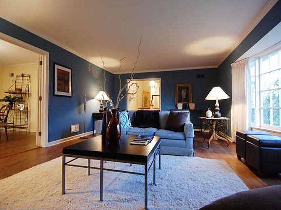 Spacious Quaker Ridge Split Level home