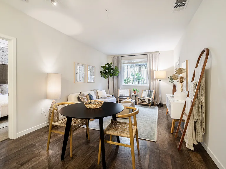 Spacious Living Room | Elan Huntington Beach | Luxury Apartments Huntington Beach CA