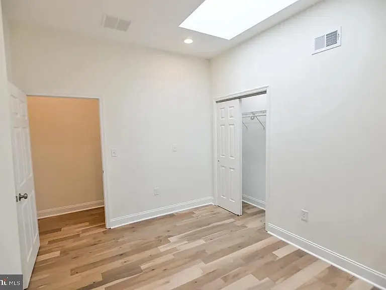1227 Washington Blvd — Photo 18
