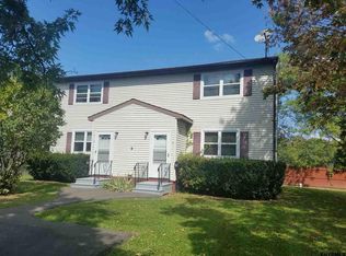 4 Clifford Rd, Menands, NY 12204