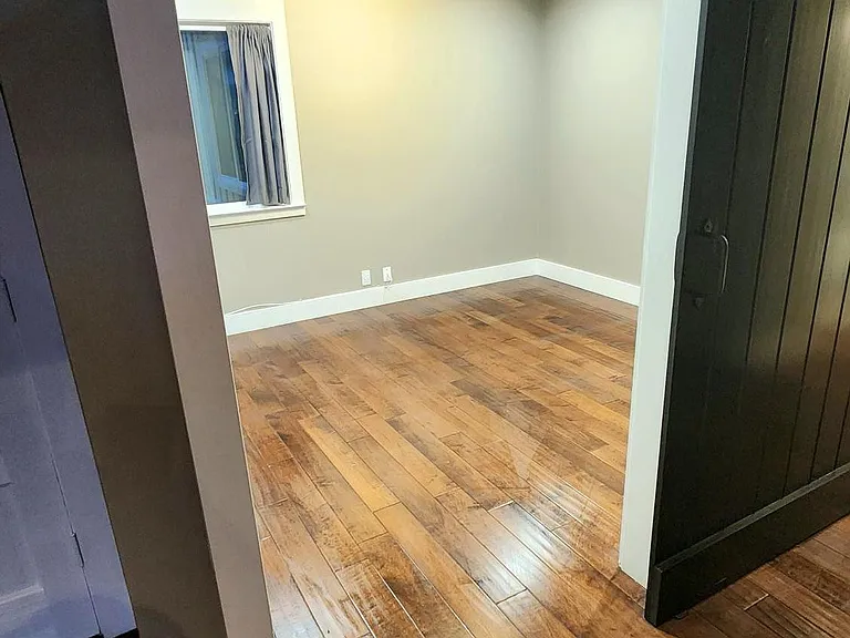 2057 Touraine Ln — Photo 6