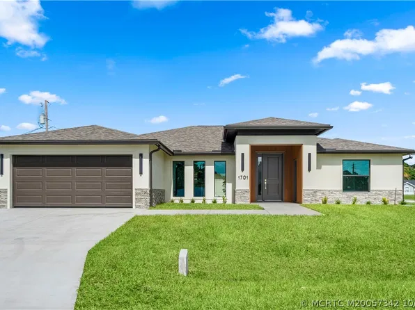 1701 SW Buttercup Ave, Port Saint Lucie, FL 34953