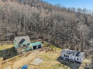 530 Wilson Cove Rd, Canton, NC 28716