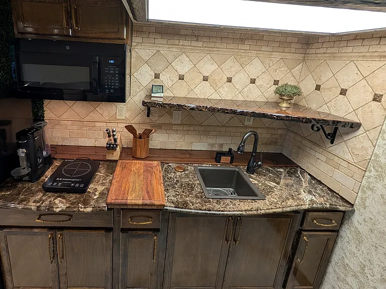 1133 S Ardmore Ave — Photo 6