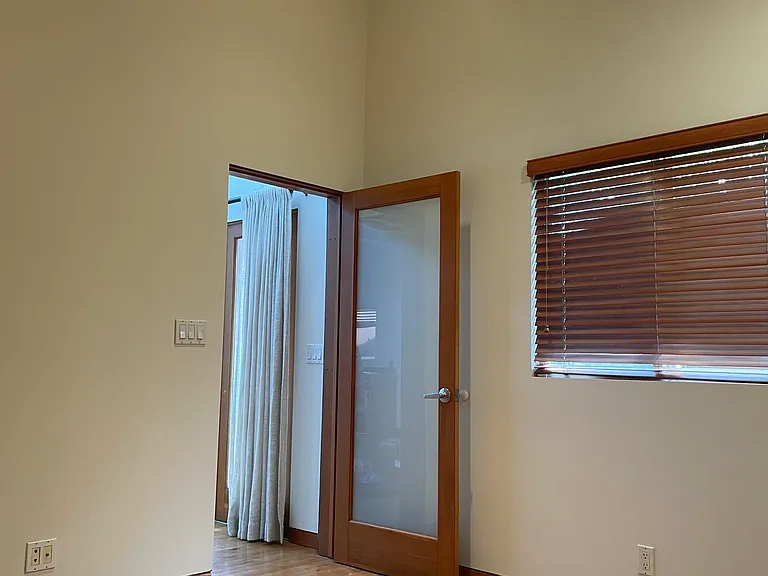 427 Grand Blvd — Photo 38