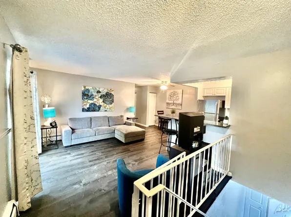 7309 W Hampden Ave, Lakewood, CO