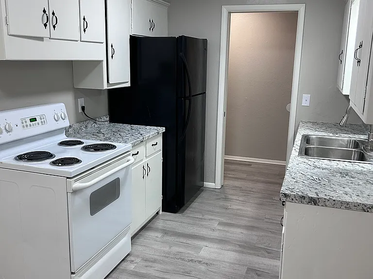 3704 N Land Ave — Photo 8
