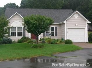 6 Cinnamon Ln, Portland, CT 06480