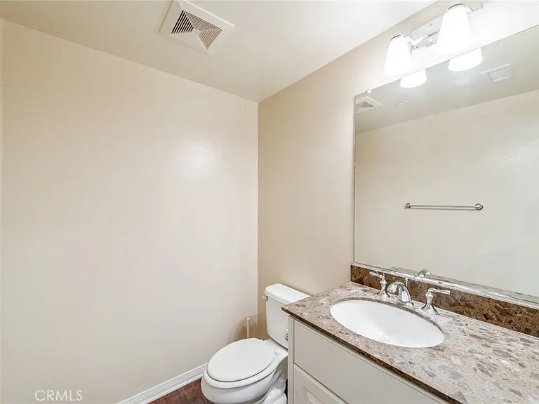 166 Coralwood — Photo 11