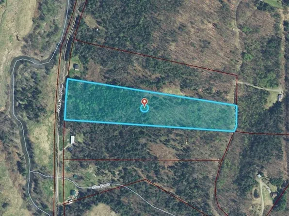 242 Covered Bridge Road, Irasburg, VT 05845