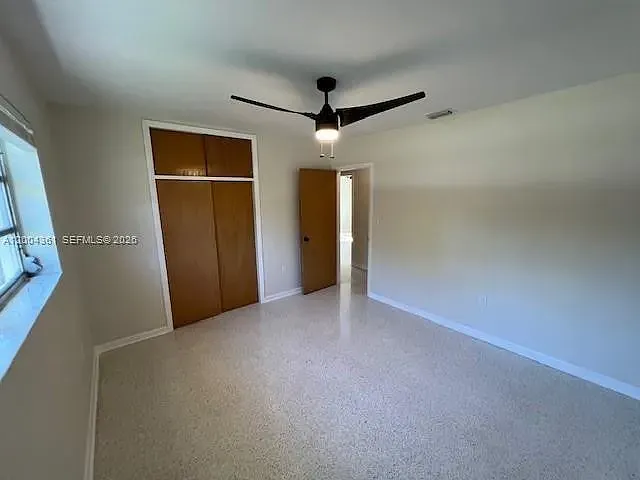 2500 SW 58th Ave — Photo 8