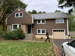 14 Westbrook Rd, Westfield, NJ 07090