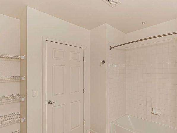7931 W 55th Ave APT 219