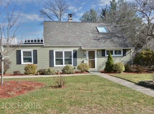 7 Charles Ter, Waldwick, NJ 07463