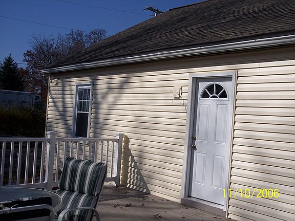 Back side with Deck