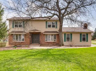 3019 Miller Dr, McHenry, IL 60050