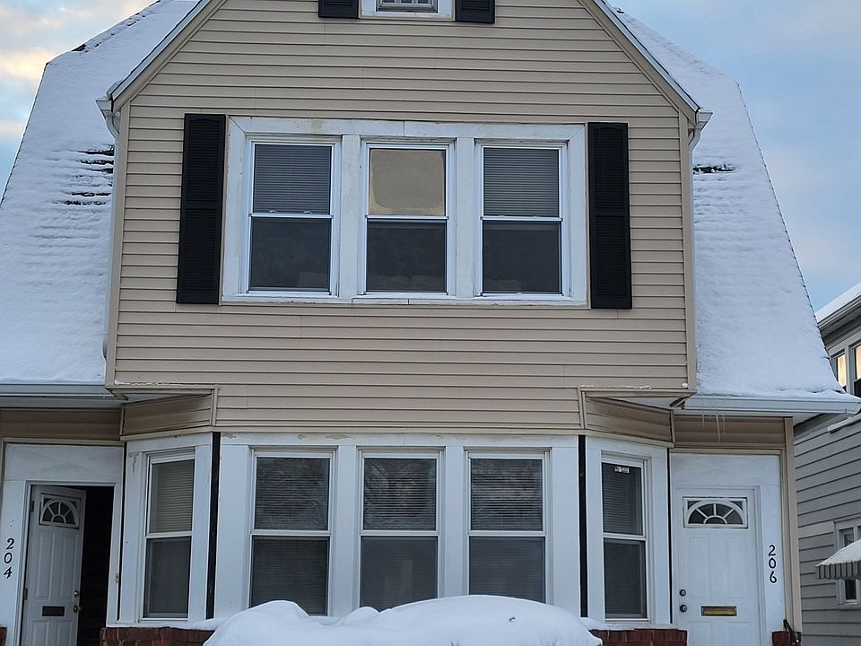 1st image of 206 Lovering Ave