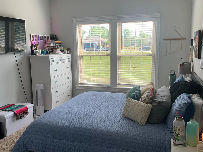 711 Middleton Way — Photo 25