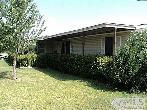 4th image of 1031 Private Road 3784