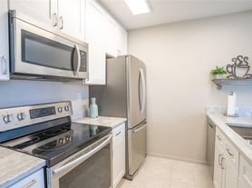 250 NE 20th St