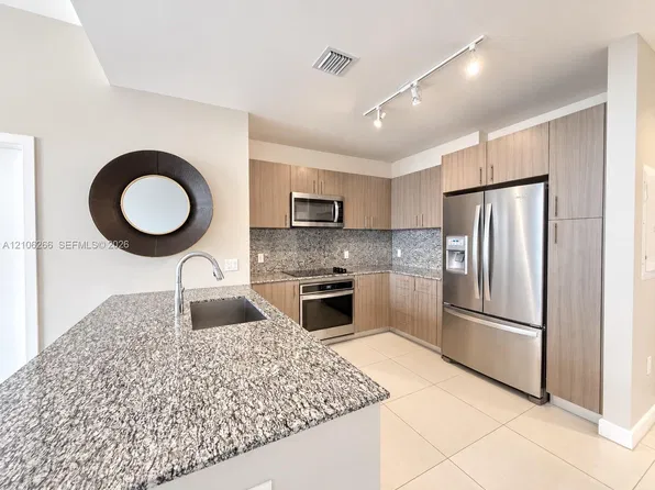 5350 NW 84th Ave, Doral, FL